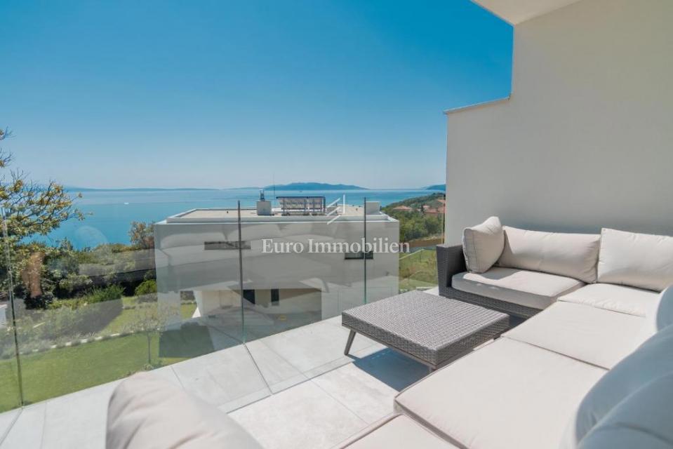 Opatija - moderna vila z bazenom