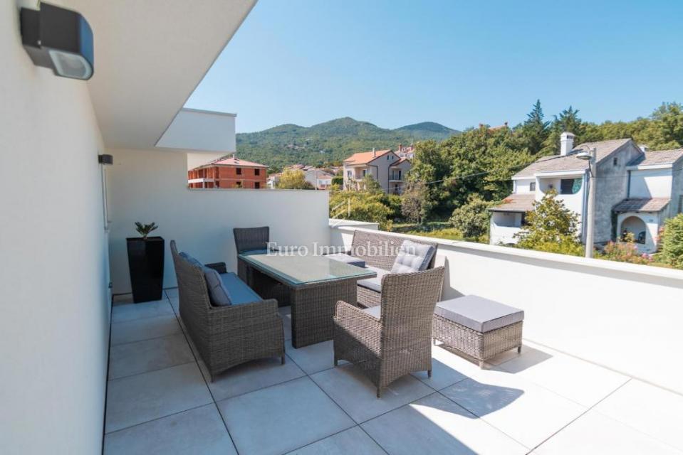 Opatija - moderna vila z bazenom