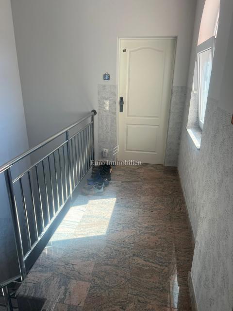 Diklo - Hiša z 8 apartmaji
