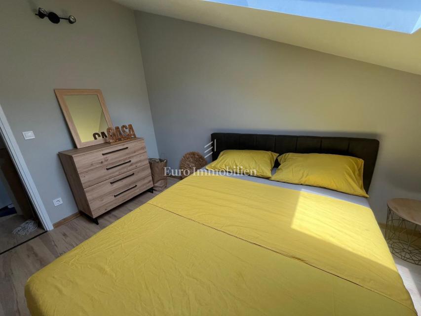 CRIKVENICA, apartma s prekrasnim pogledom na morje