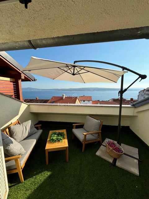 CRIKVENICA, apartma s prekrasnim pogledom na morje