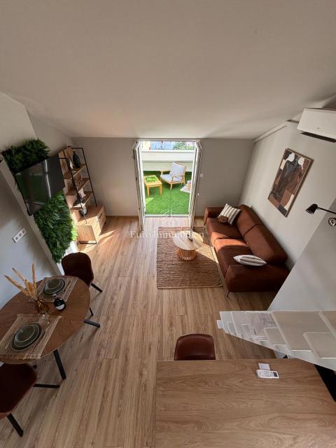 CRIKVENICA, apartma s prekrasnim pogledom na morje