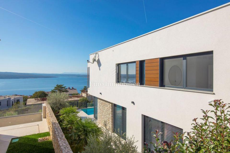 Crikvenica moderna družinska hiša