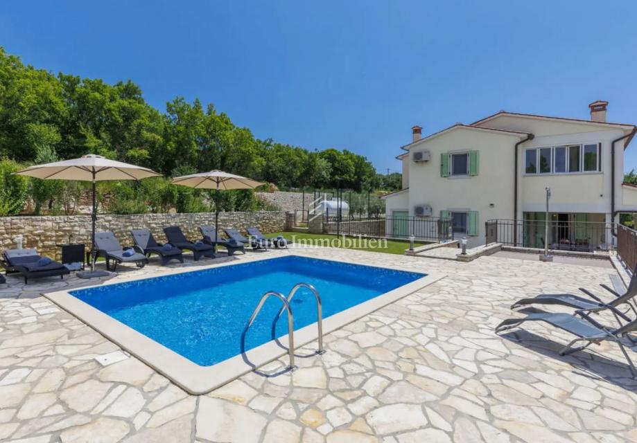 Fantastična vila v Istri s pogledom na morje