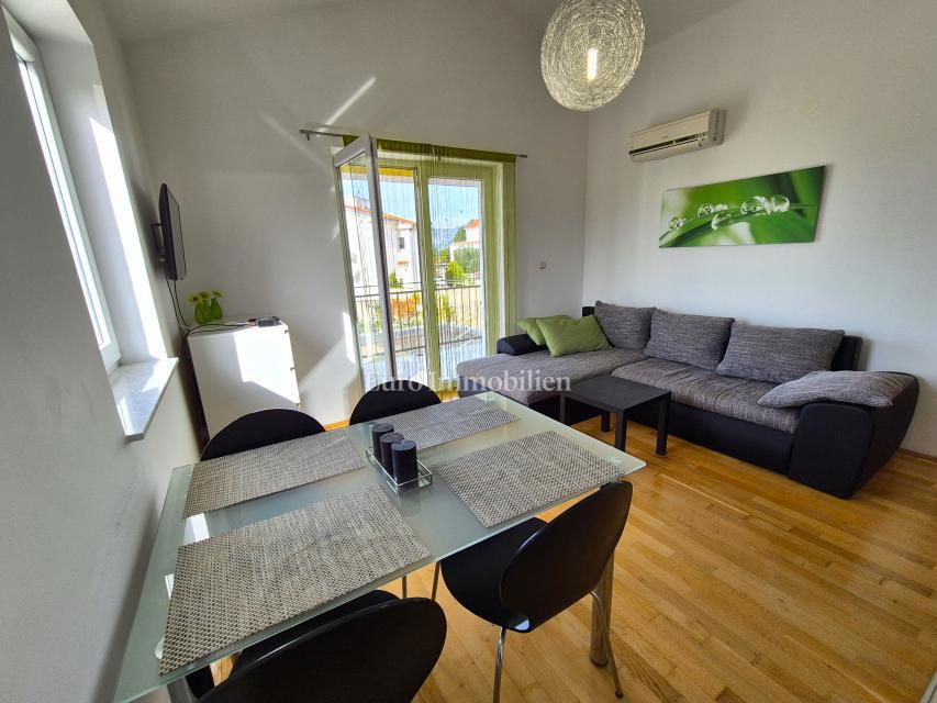 Apartma v prvi vrsti do morja