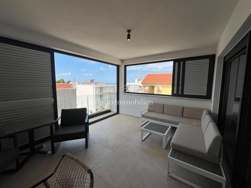 Zadar - stanovanje s strešno teraso