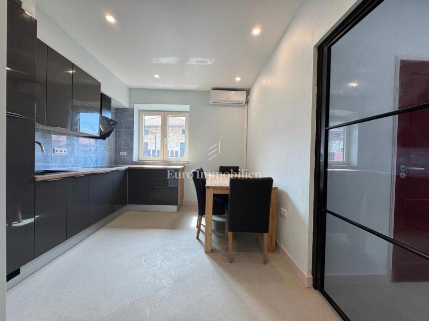 Rabac - apartma 20 m od morja