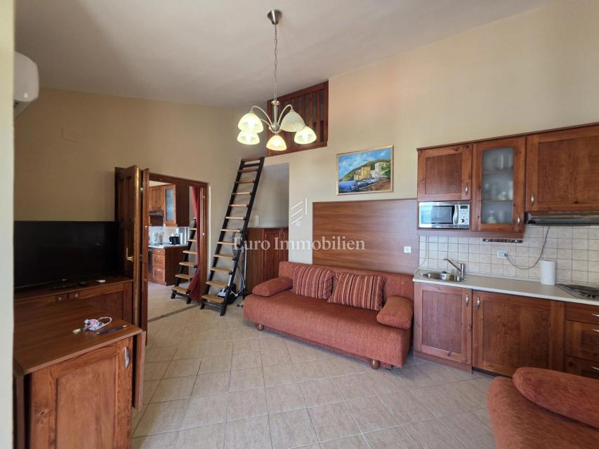 Klenovica - apartma blizu morja