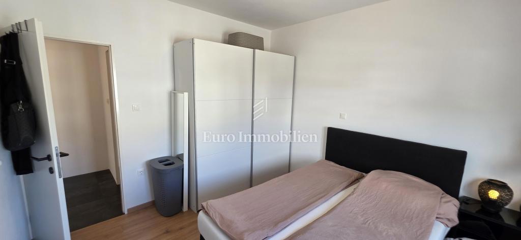 Povile, Prenovljeno stanovanje z 2 parkirnima mestoma