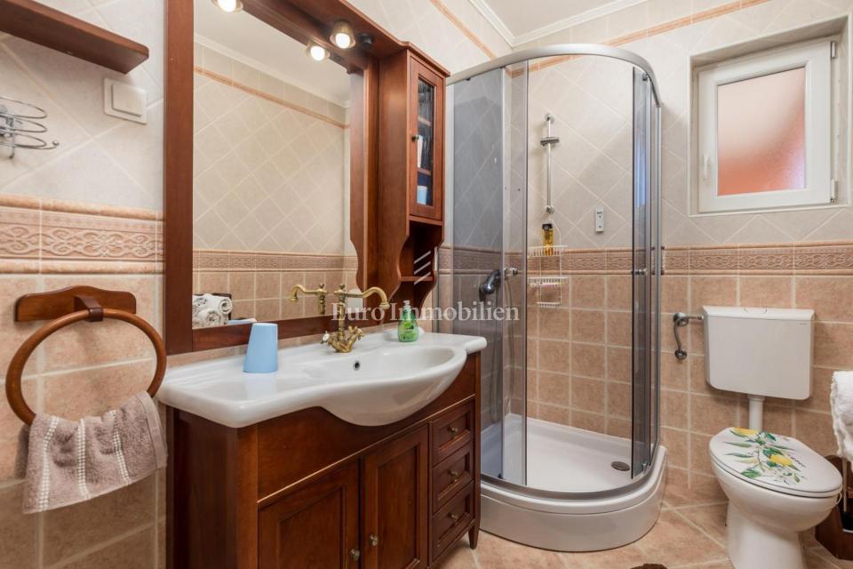 Družinska hiša blizu plaže