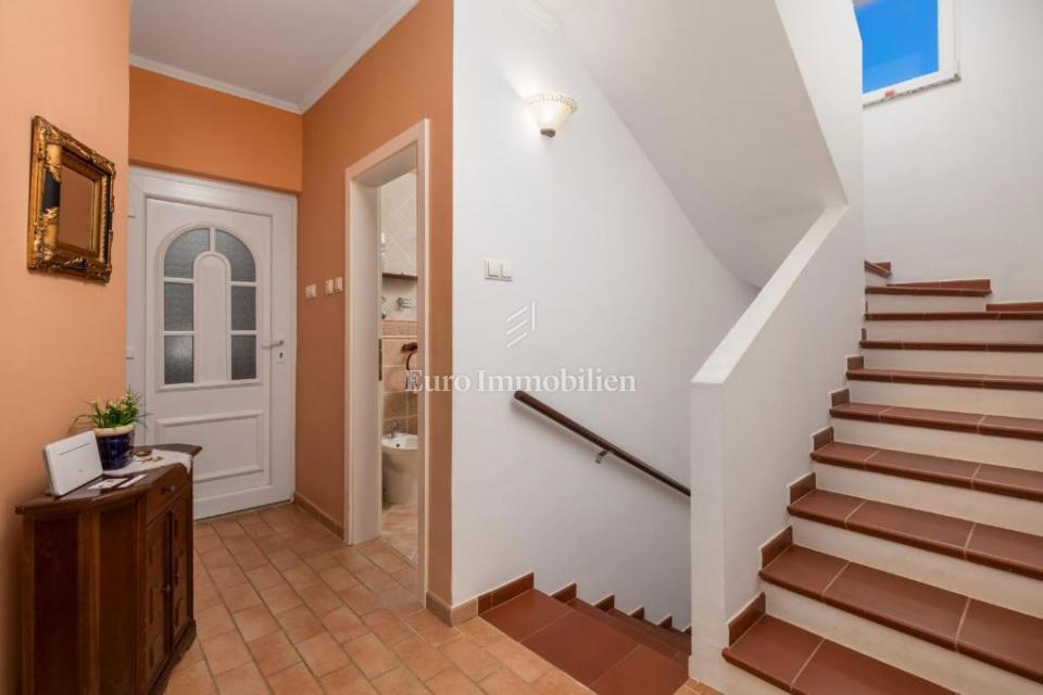 Družinska hiša blizu plaže