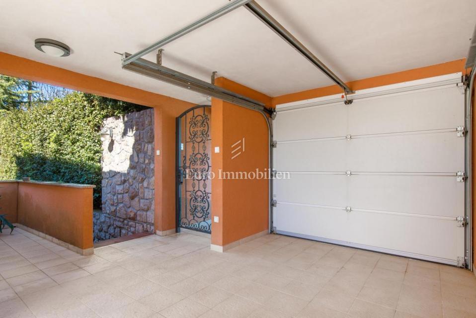 Družinska hiša blizu plaže