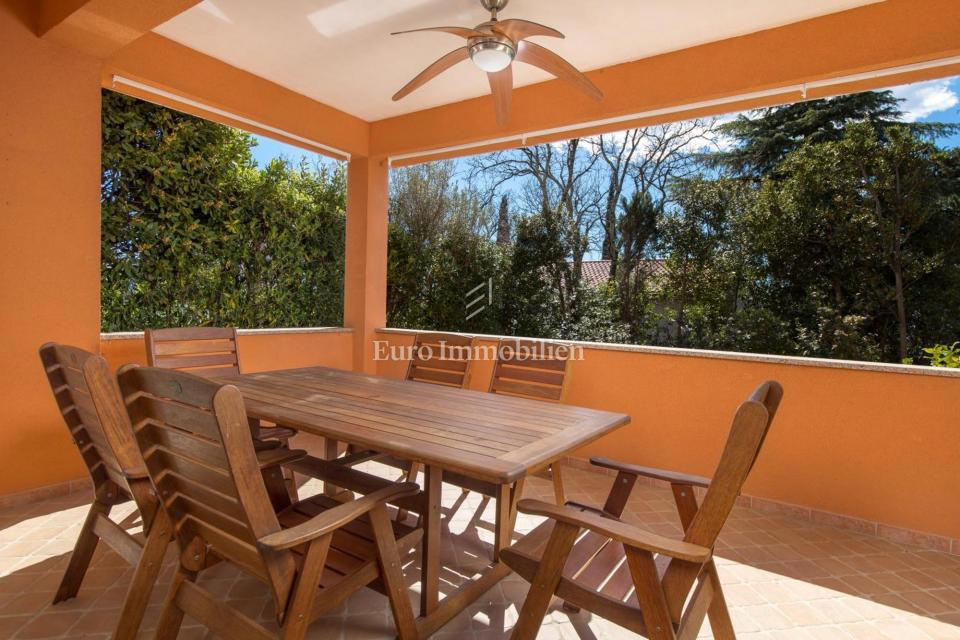 Družinska hiša blizu plaže