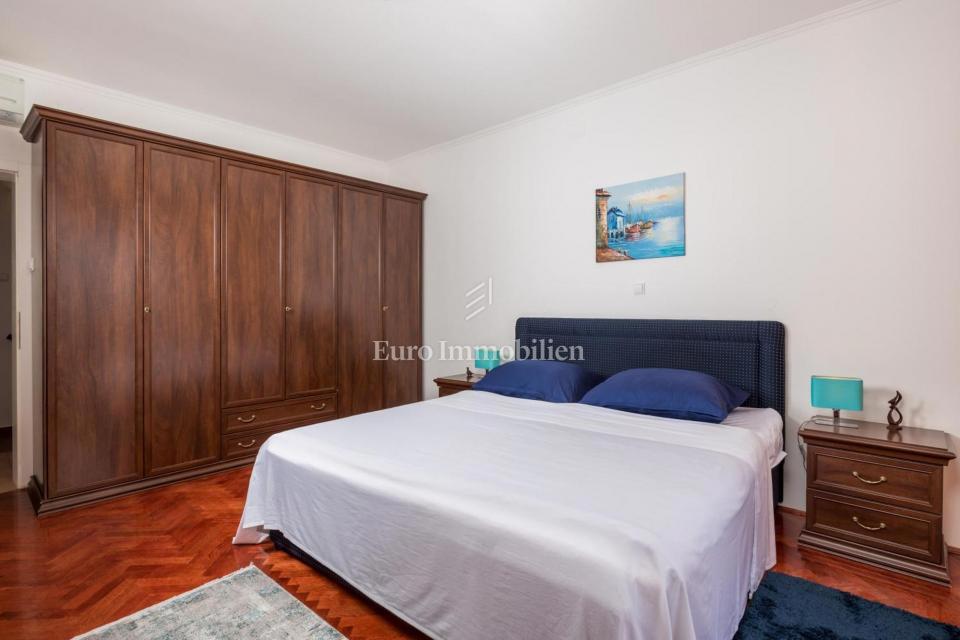 Družinska hiša blizu plaže