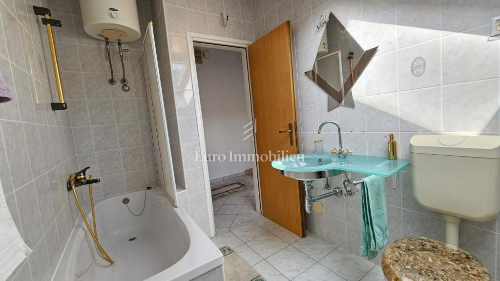 Dramalj – Stanovanje s čudovitim pogledom na morje