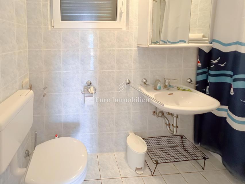 Čudovita Družinska Hiša Pristnega Sloga