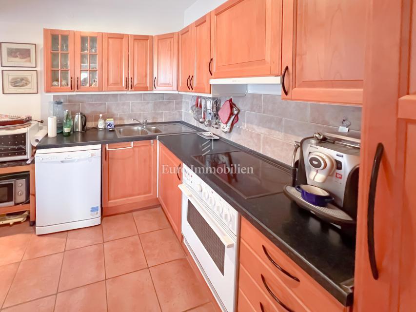 Čudovita Družinska Hiša Pristnega Sloga