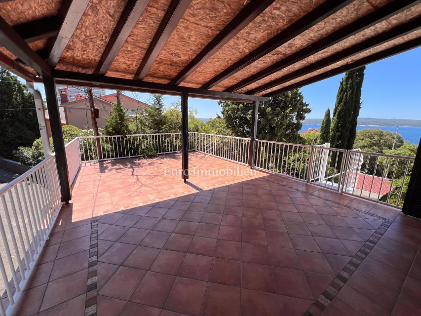 Čudovita Družinska Hiša Pristnega Sloga