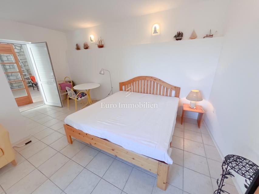 Čudovita Družinska Hiša Pristnega Sloga