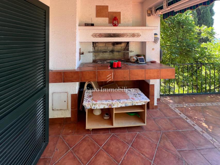 Čudovita Družinska Hiša Pristnega Sloga