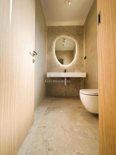 Moderna nova hiša z bazenom, Malinska