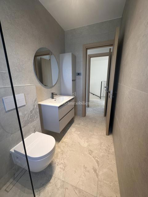 Moderna nova hiša z bazenom, Malinska