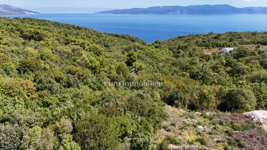 Drenje – stavbno zemljišče z razgledom na morje