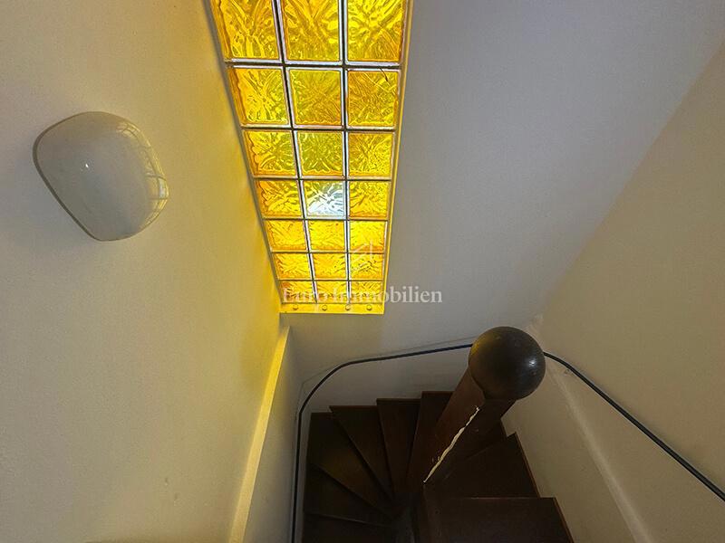 Hiša s čudovitim pogledom na morje blizu plaže