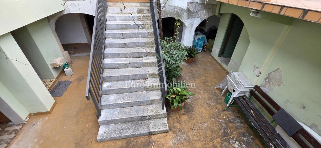 Hiša z investicijskim potencialom | Zaledje Crikvenice