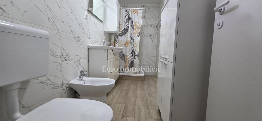 Hiša z investicijskim potencialom | Zaledje Crikvenice