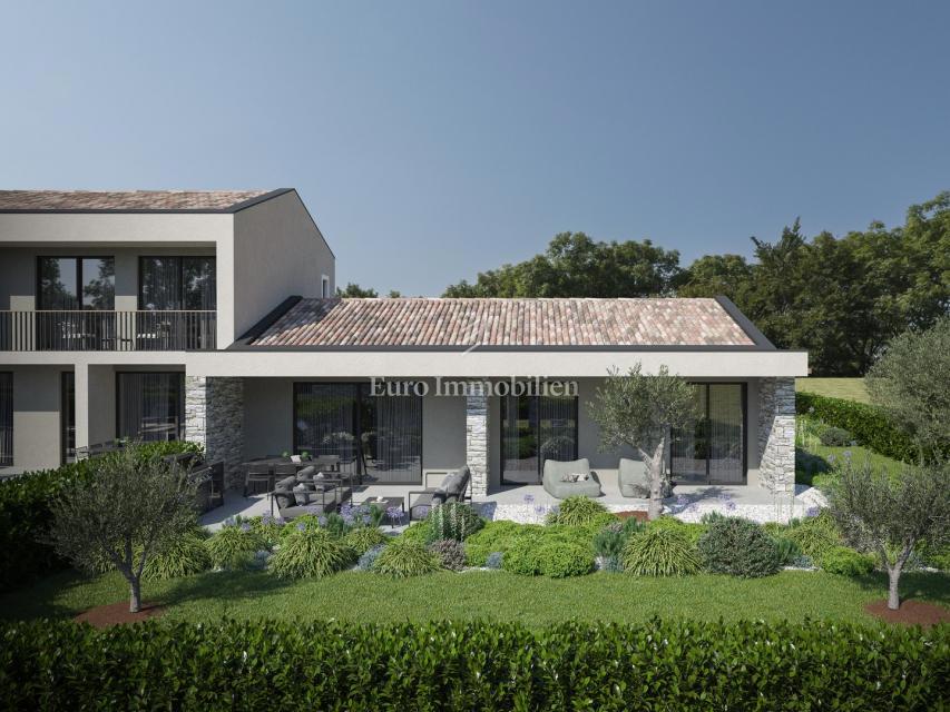 Istra, Peroj – Stavbno zemljišče z infrastrukturo