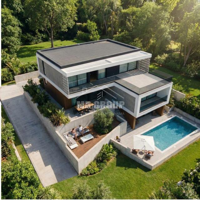 Sukošan - gradbeno zemljišče z dovoljenjem, 350 m od morja