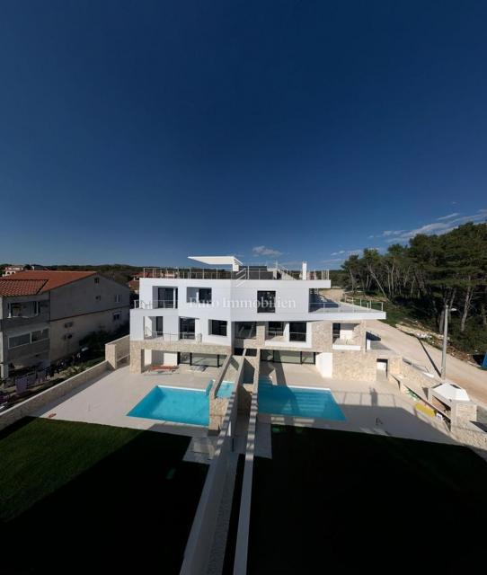 Luksuzni apartmani na mirnoj lokaciji