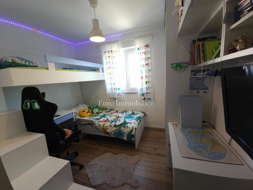 Dvosobno stanovanje v prvem nadstropju, mesto Krk