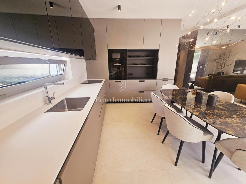 Apartma na odlični lokaciji, novogradnja, mesto Krk