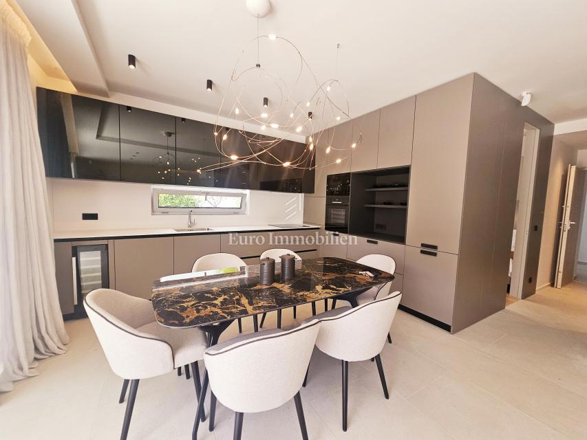 Apartma na odlični lokaciji, novogradnja, mesto Krk