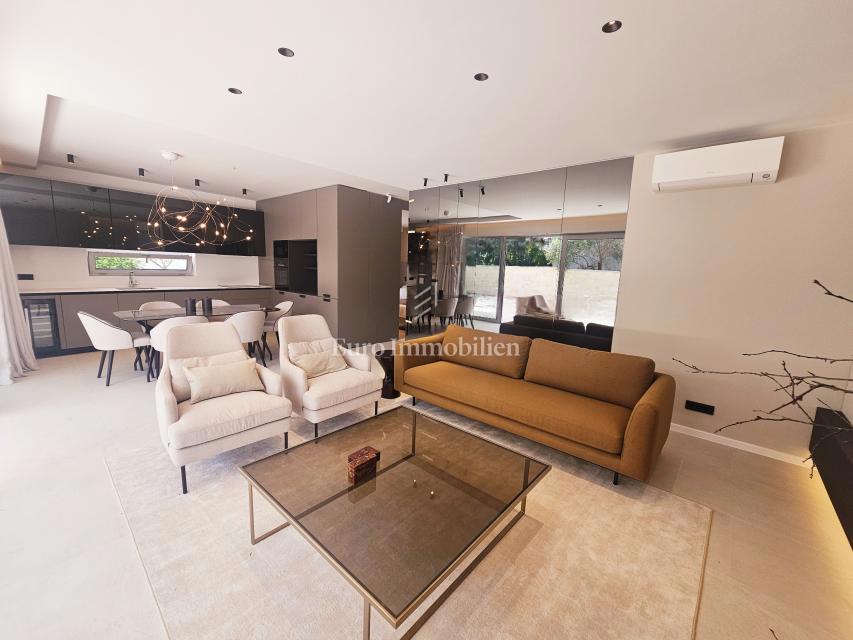 Apartma na odlični lokaciji, novogradnja, mesto Krk