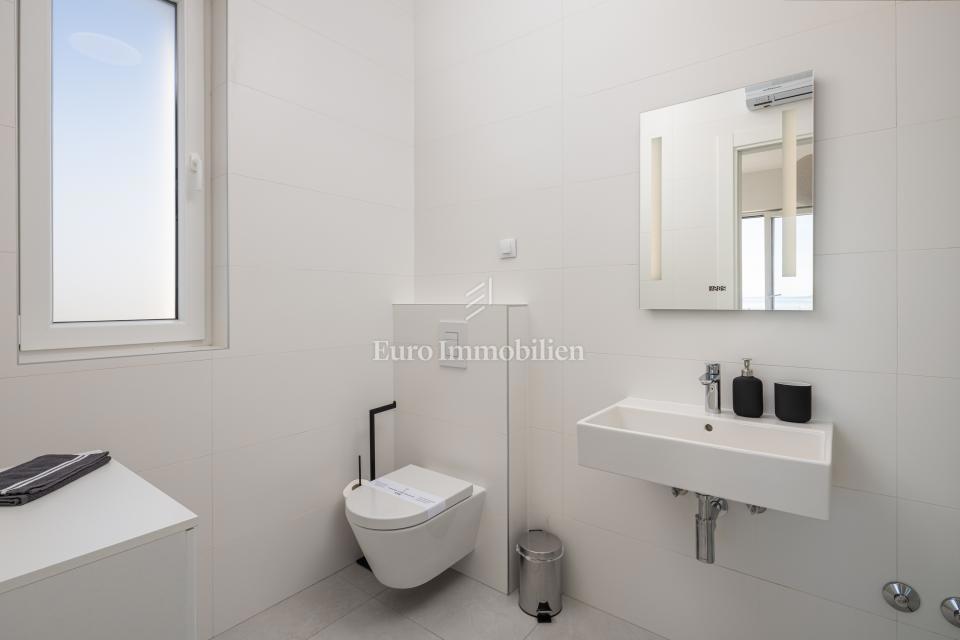 Mesto Krk - penthouse s pogledom na morje