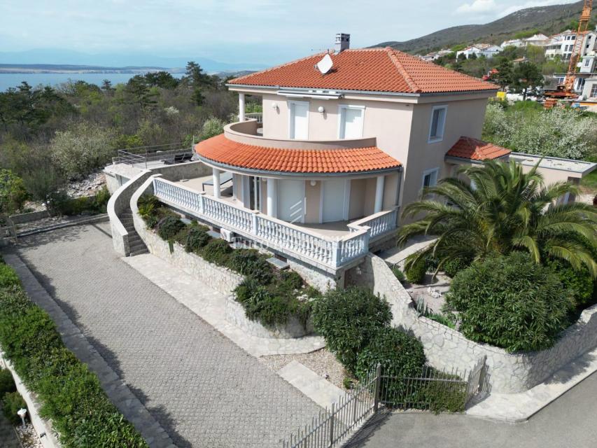 Crikvenica, vila z bazenom in pogledom na morje!