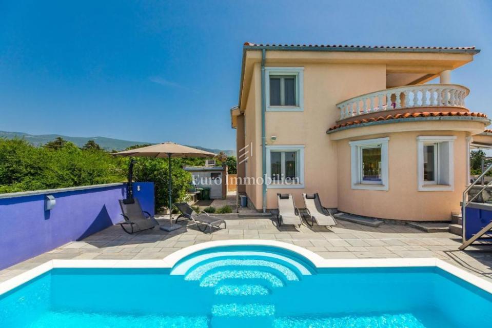 Crikvenica, vila z bazenom in pogledom na morje!