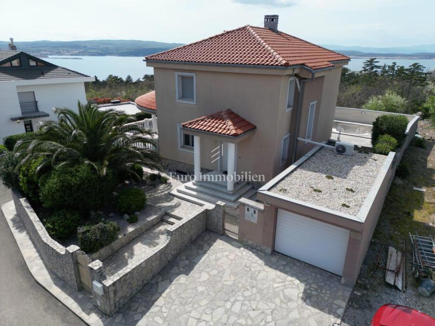Crikvenica, vila z bazenom in pogledom na morje!