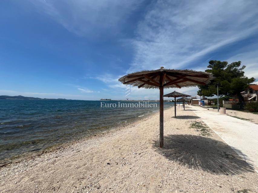 Bibinje - apartmaji v prvi vrsti do morja