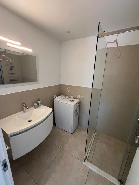 Bibinje - apartmaji v prvi vrsti do morja