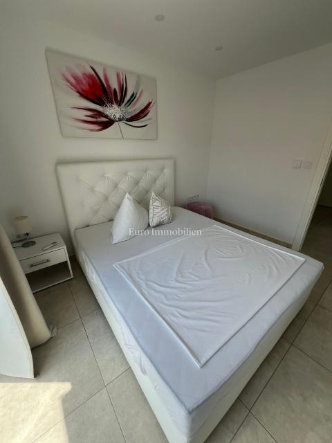 Bibinje - apartmaji v prvi vrsti do morja