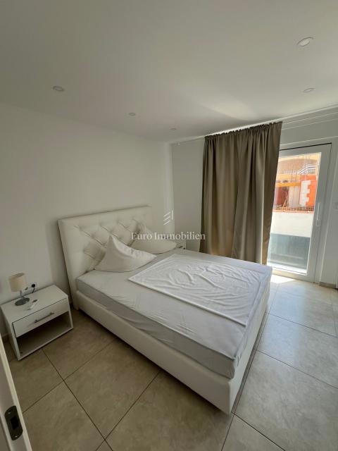 Bibinje - apartmaji v prvi vrsti do morja
