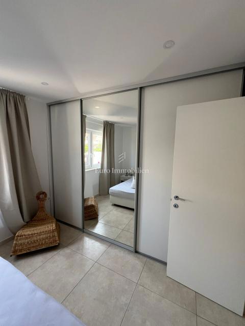 Bibinje - apartmaji v prvi vrsti do morja