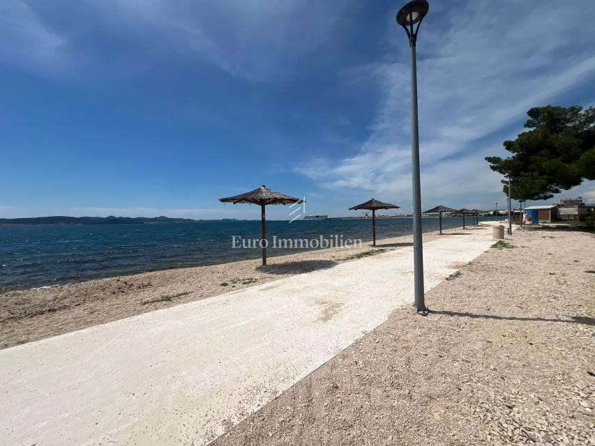 Bibinje - apartmaji v prvi vrsti do morja