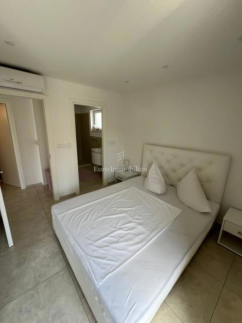Bibinje - apartmaji v prvi vrsti do morja
