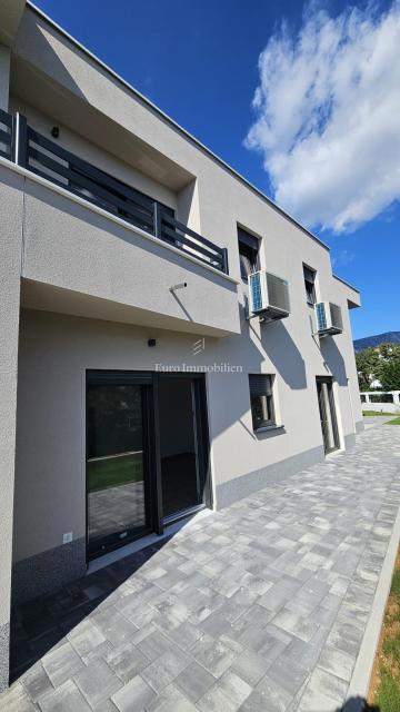 Jadranovo novogradnja hiša v nizu