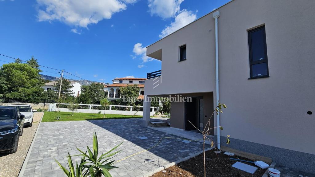 Jadranovo novogradnja hiša v nizu